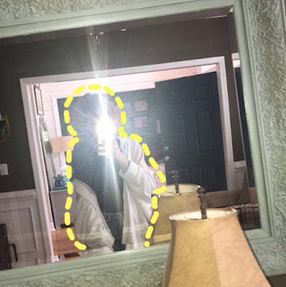 Meet your Posher, Mae - Picture 1 of 1